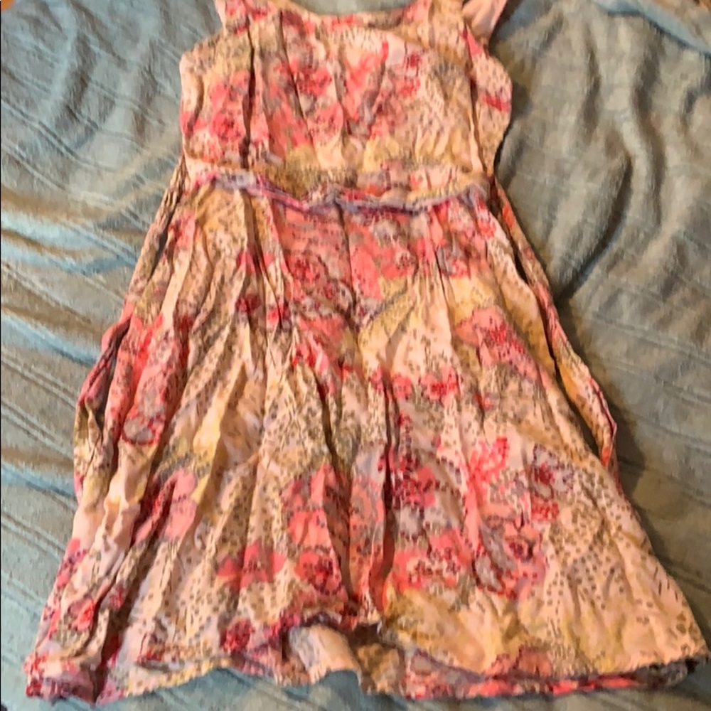 Dress - Picture 2 of 3
